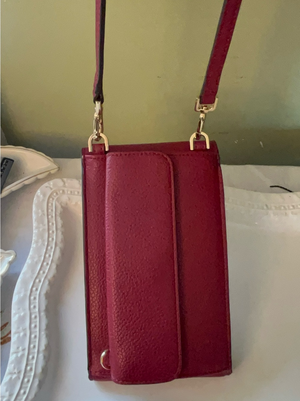 Calvin Klein Red Pebble Leather Phone Crossbody Bag - Picture 2 of 6